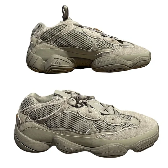 Yeezy 500 - Picture 1 of 5